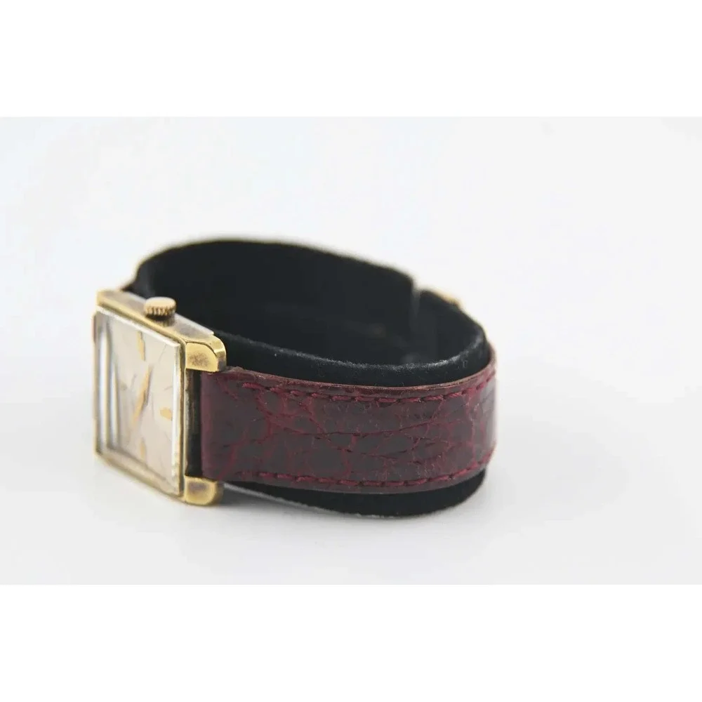 Andre Bouchard 17 Jewels Incabloc Vintage Swiss Watch Gold Tone Square Burgundy